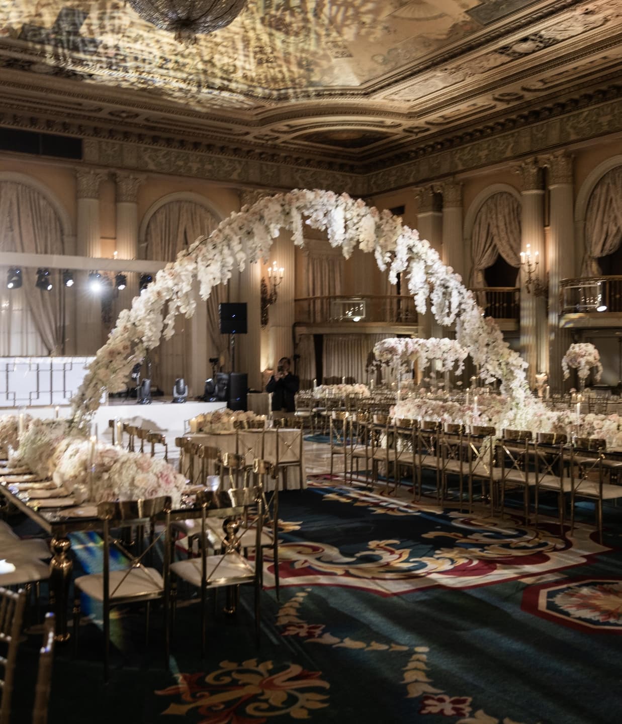 Luxury ballroom wedding by Rent Event LA